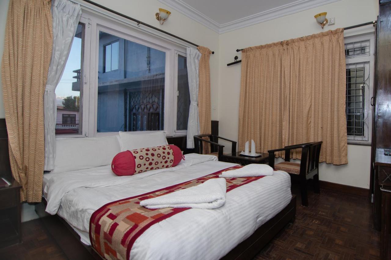 Hotel Panorama Pokhara Exterior foto